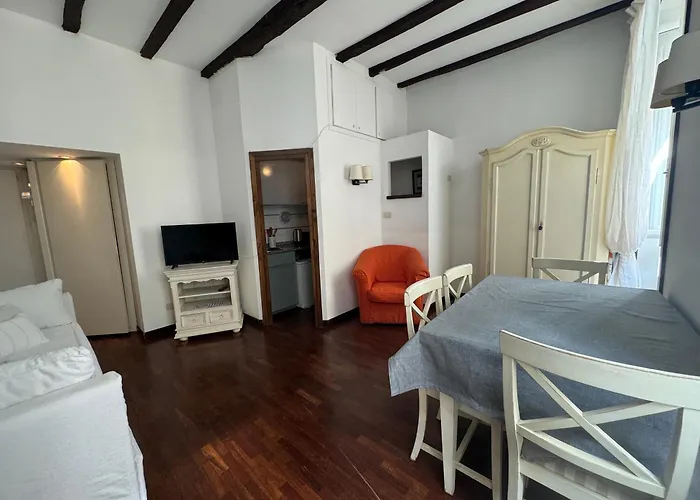 Colonna In Balestrari Апартаменты *
